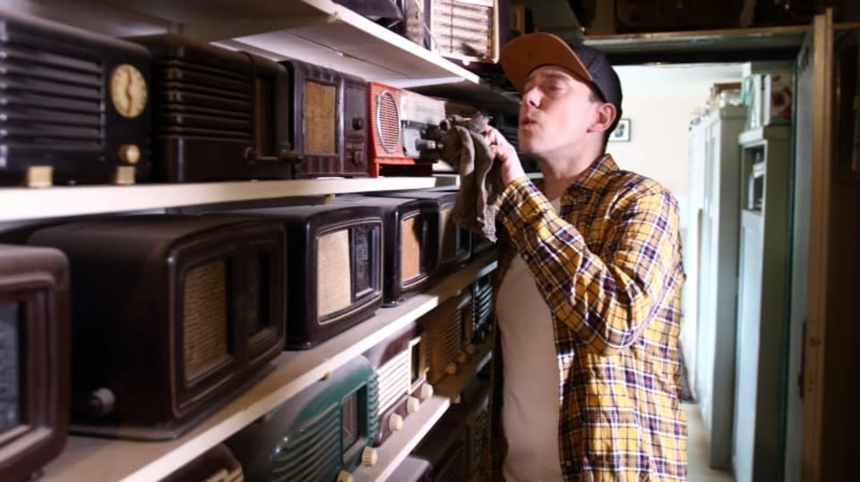 V pořadu Vychytávky Ládi Hrušky navštívíme mimo jiné sbírku rádiových přijímačů